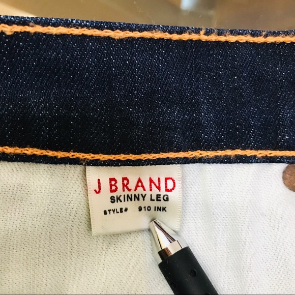 J Brand 910 skinny leg jeans (B) - Picture 6 of 8